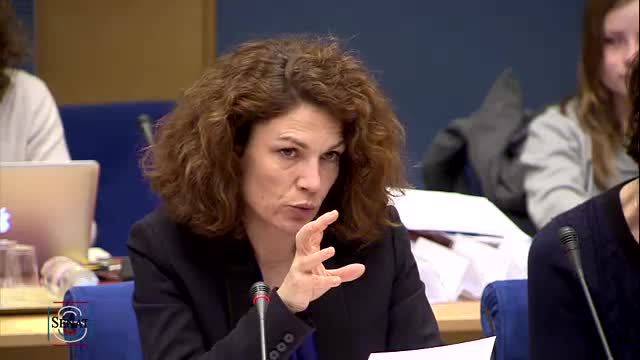 Les femmes victimes de la traite des êtres humains