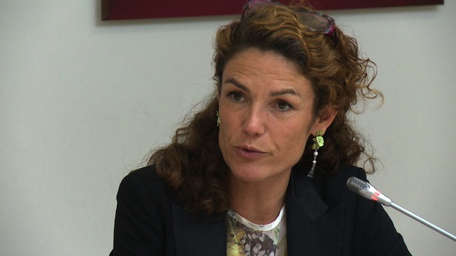 Rapport "Femmes et voitures"