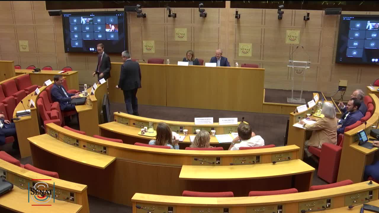 Table ronde sur le sujet de la zéro artificialisation nette
