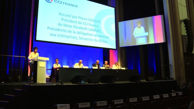 Signature de la convention de partenariat entre CCI France et le Sénat