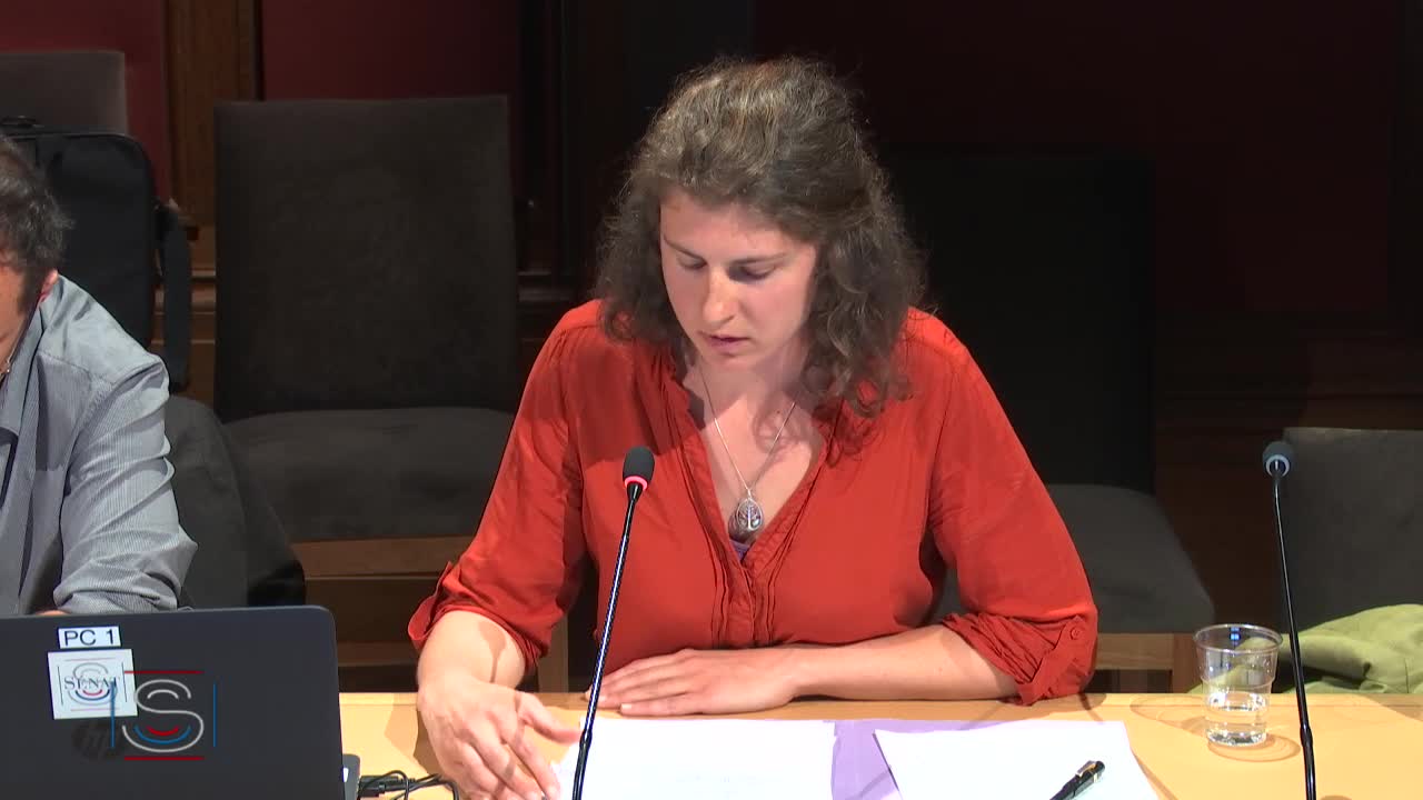 Table ronde autour de Mme Ida BOST, Pr. Pierre CHAMPY et Mme Agnès LE MEN