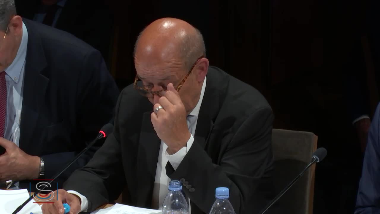 Audition de M. Jean-Yves Le Drian, ministre de l'Europe et des Affaires étrangères