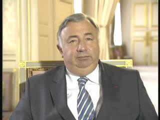 Que fait le Sénat ? Qui sont les sénateurs ?