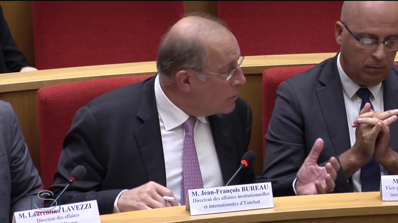 Internet très haut débit par satellite - Table ronde