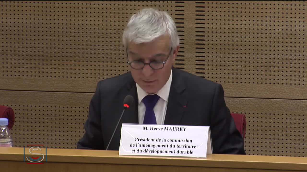 Plan national d'actions 2018-2023 sur le loup et les activités d'élevage - Audition de M. Stéphane Bouillon
